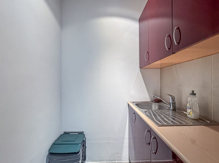 Office in Gudja To Let