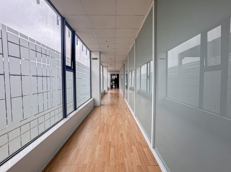 Office in Gudja To Let