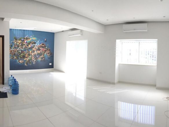 150sqm Office in Ta Xbiex To Let