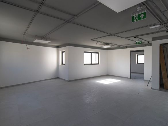San Gwann Offices in Malta For Sale