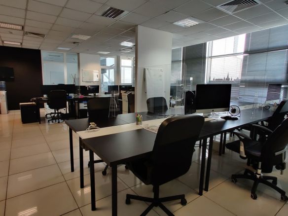 Professional Office Ta Xbiex To Let