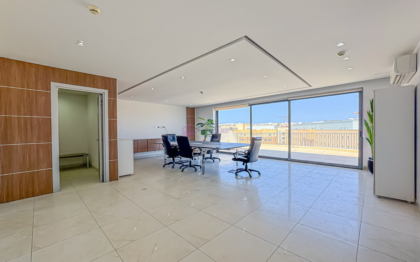 Penthouse Office in Malta Swatar
