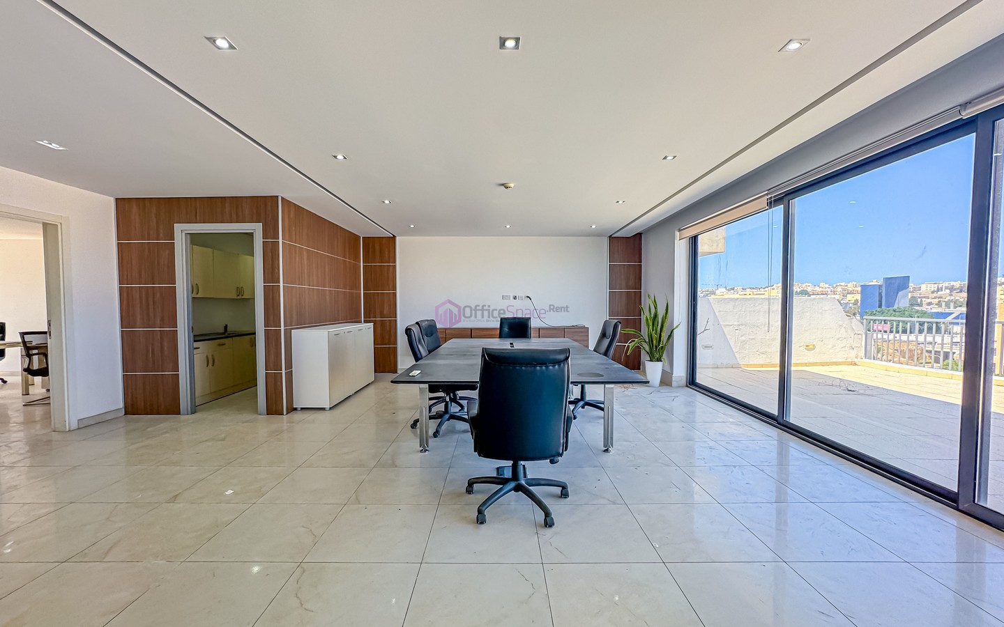 Penthouse Office in Malta Swatar