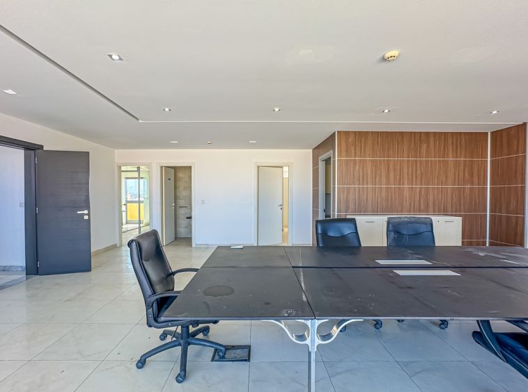 Penthouse Office in Malta Swatar