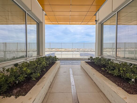 Large Spacious Office in Malta To Let