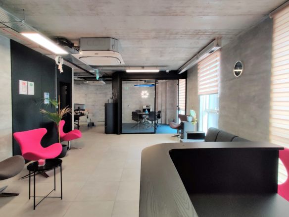 Highly Finished Office Ta Xbiex