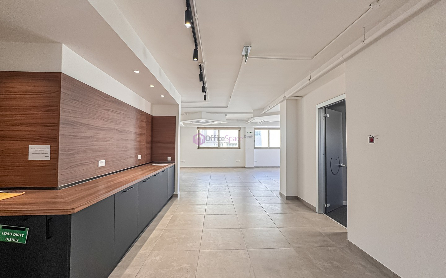 Modern Office in Sliema To Let Modern Office in Sliema To Let