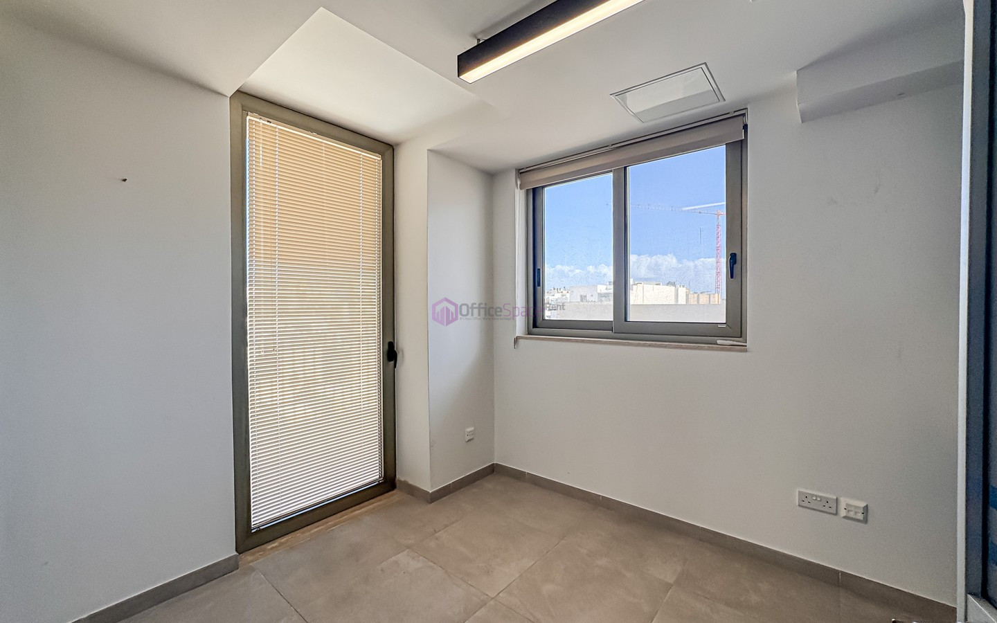 Modern Office in Sliema To Let Modern Office in Sliema To Let
