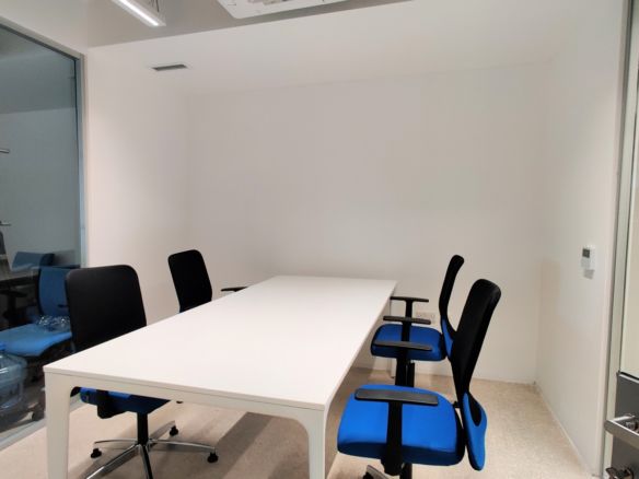 Serviced Office Space To Let