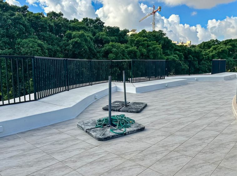 Rent Penthouse Office