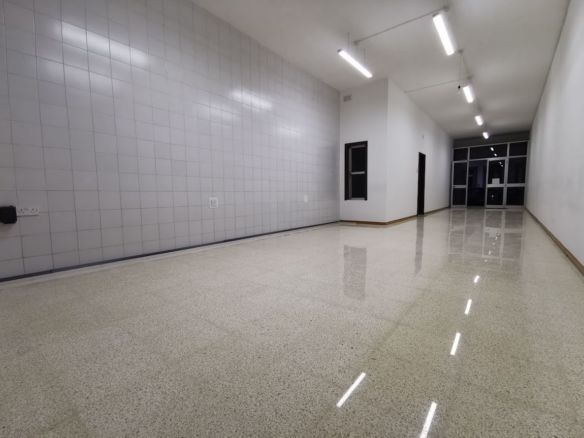 Street Level Commercial San Gwann