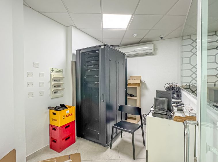 Modern Office Space To Let in Sliema