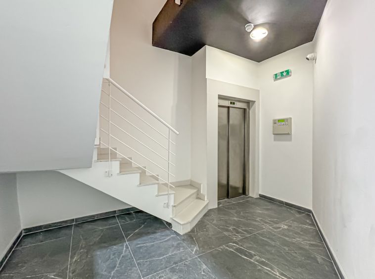 Modern Office Space To Let in Sliema