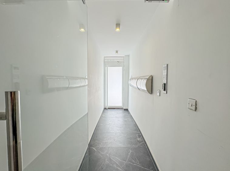 Modern Office Space To Let in Sliema
