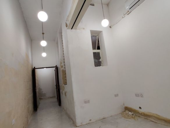 Small Office To Let Valletta