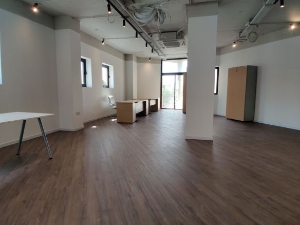 Rent Office Space Pieta