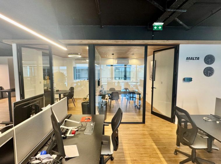 Modern Office Rental Mosta