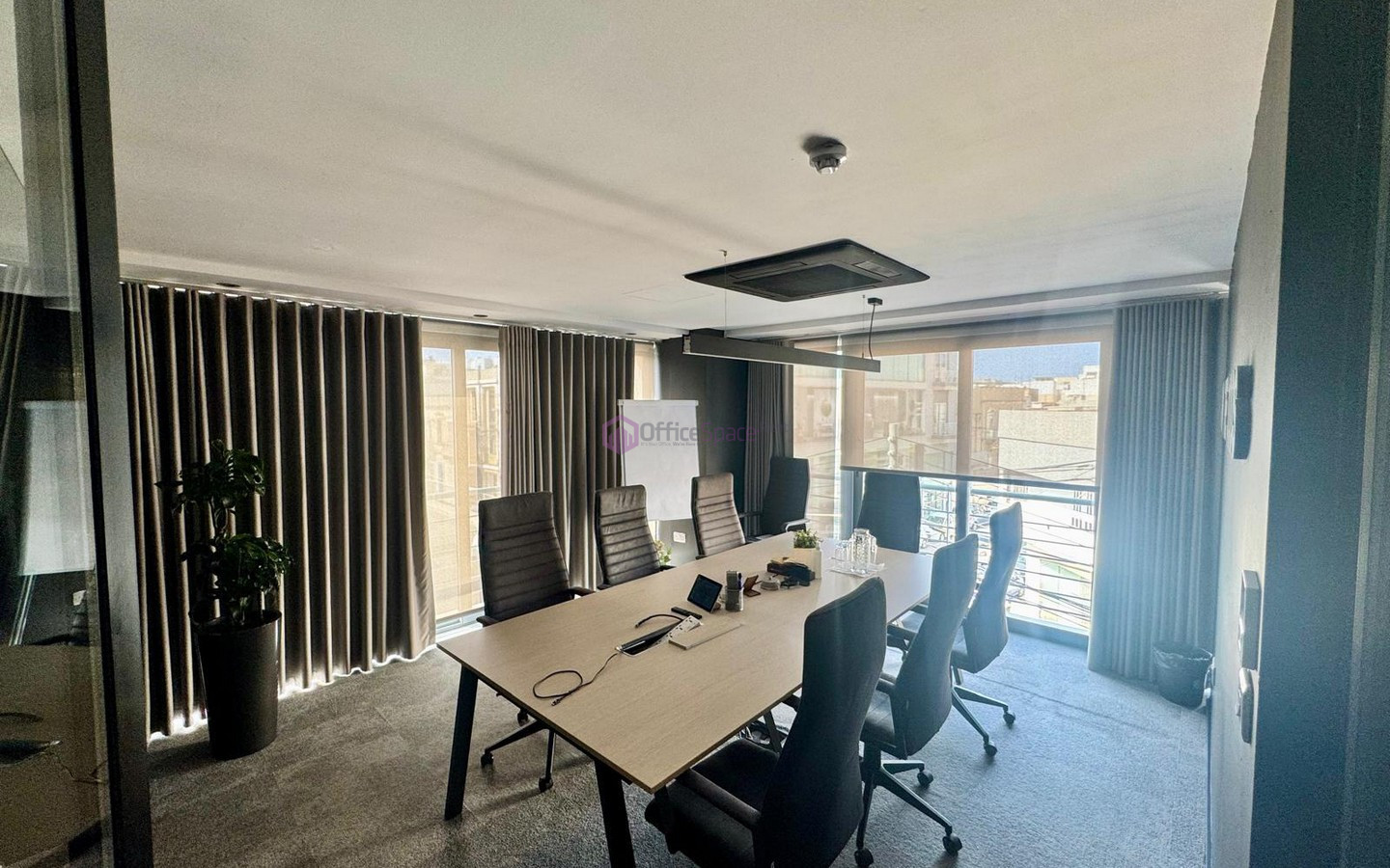 Modern Office Rental Mosta