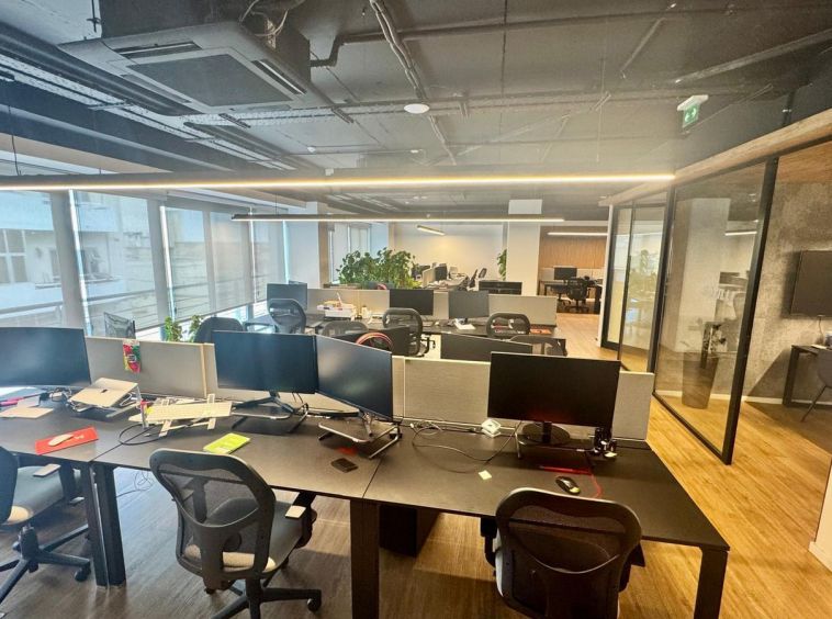 Modern Office Rental Mosta