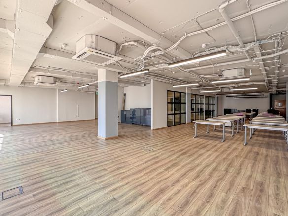 Office in Business Centre Sliema