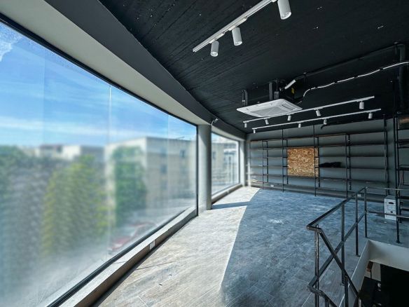 Showroom For Lease Marsa