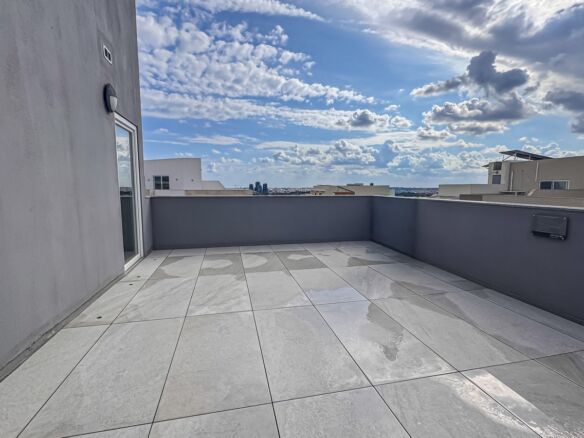 Penthouse Office Space Attard