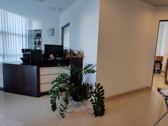 Buy Office Space Swatar