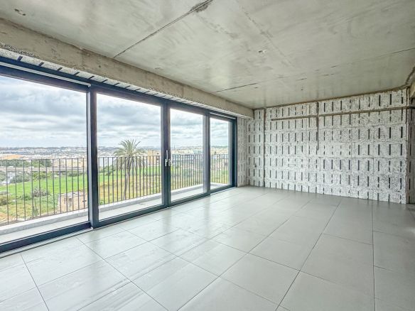 Energy Efficient Offices in Malta