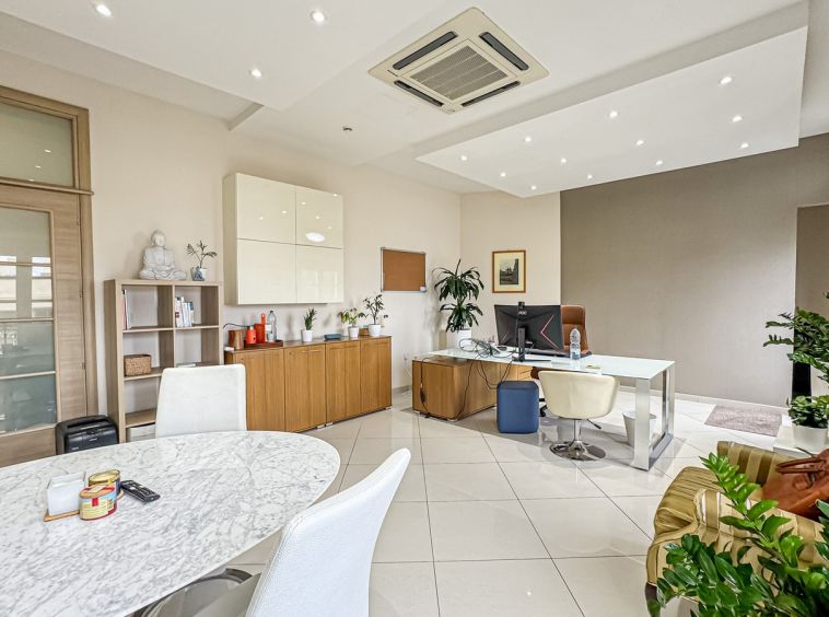 Office in Naxxar Long Let