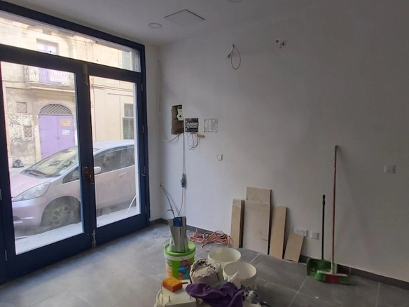 Cospicua Commercial For Sale