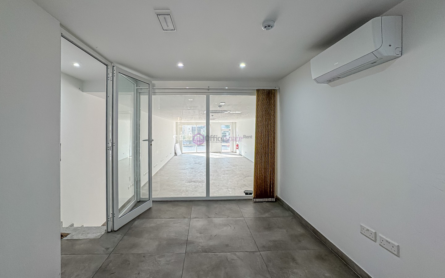 Mosta Prime Commercial Space