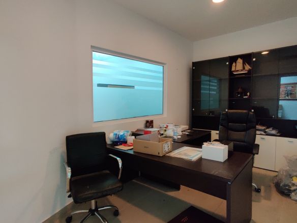 Office Space Hal Lija