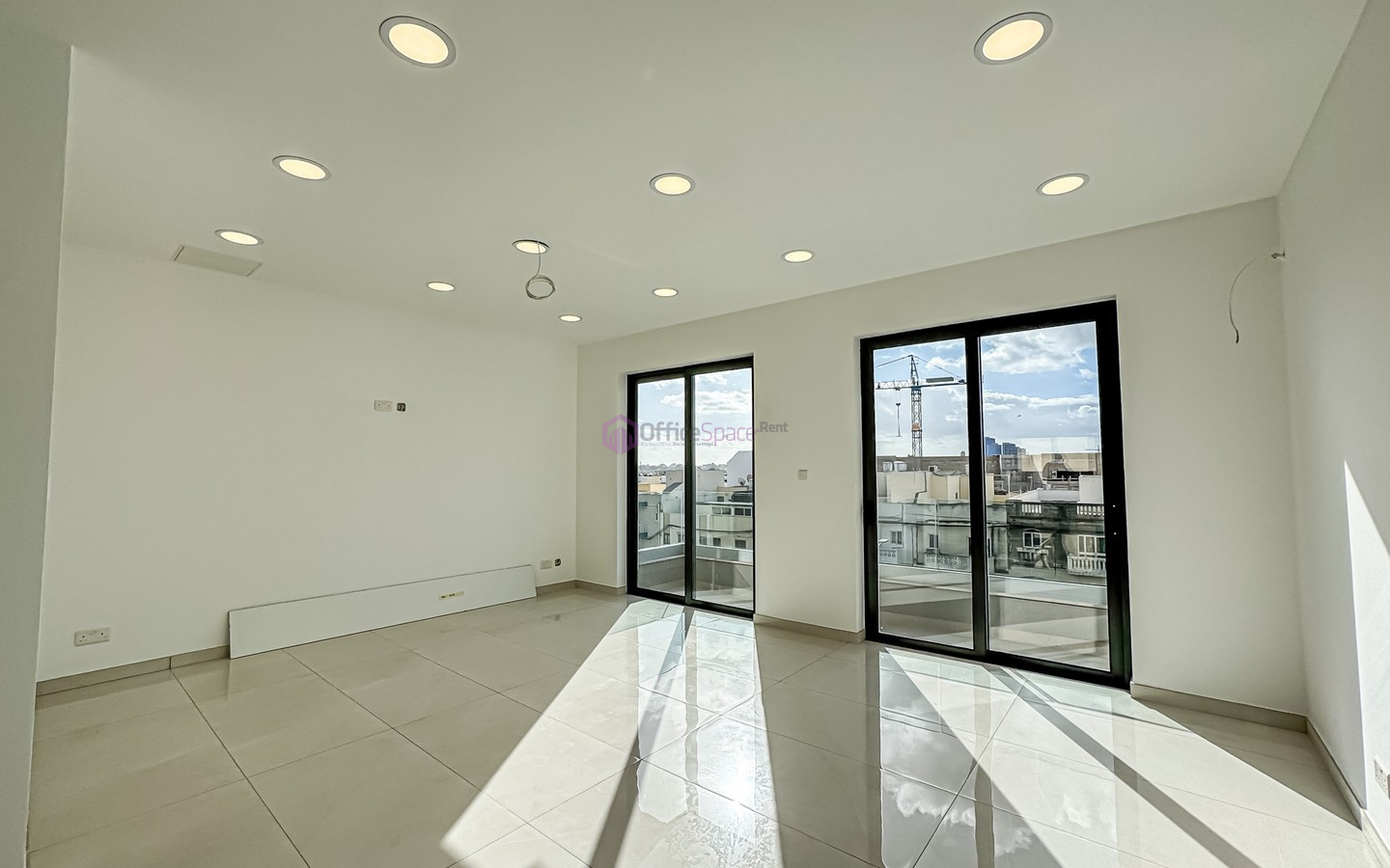 Small Modern Iklin Office