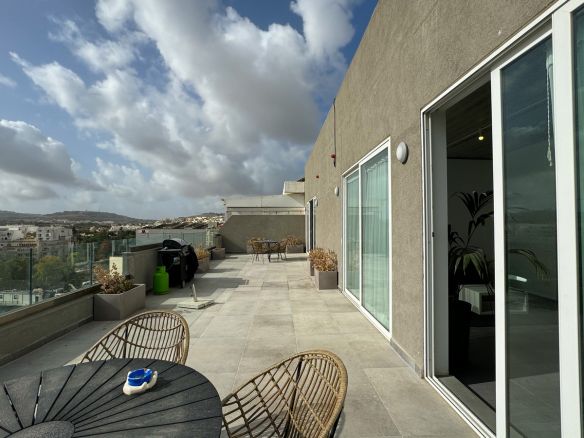 Modern Mosta Penthouse Office