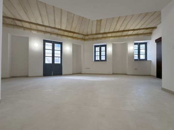 Town House Office Space Attard