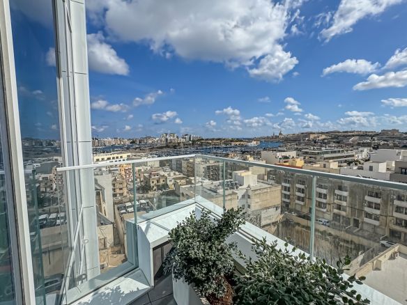 Duplex Office Landmark Business Centre