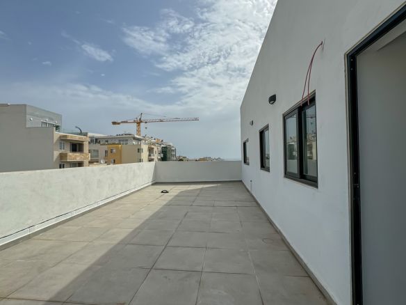 Kappara Penthouse Office