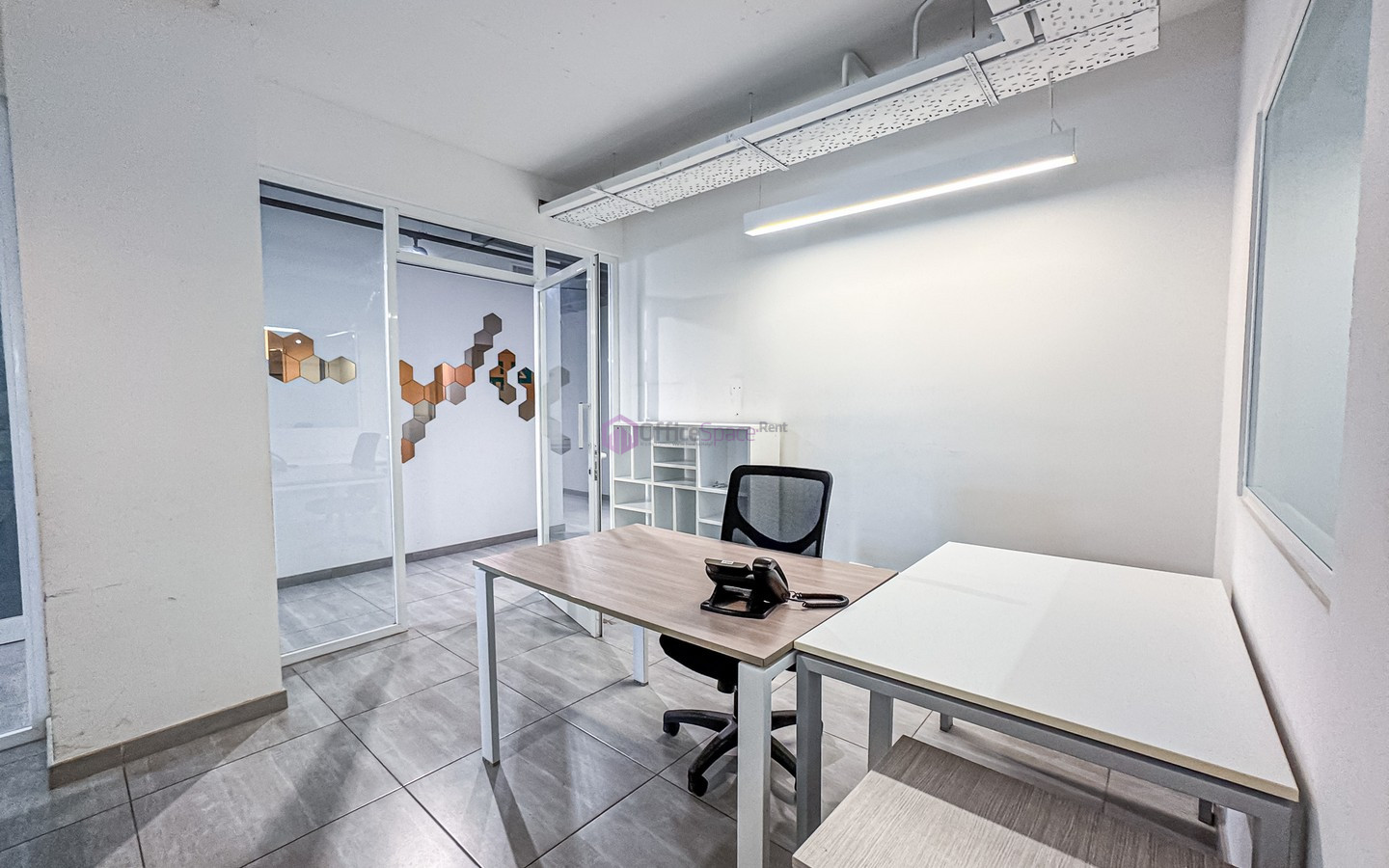 Eight Desk Serviced Office Burmarrad