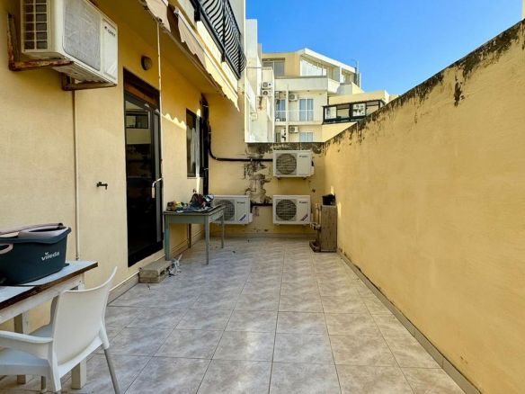 Private Office in Swatar To Let