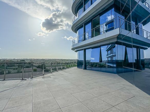 High End Office Malta