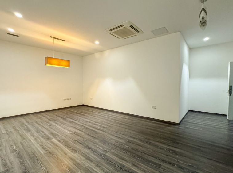First Floor Gzira Office