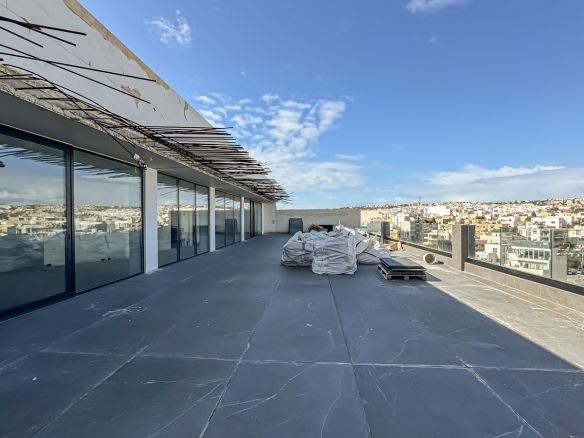 Business Centre St Julians Penthouse Office