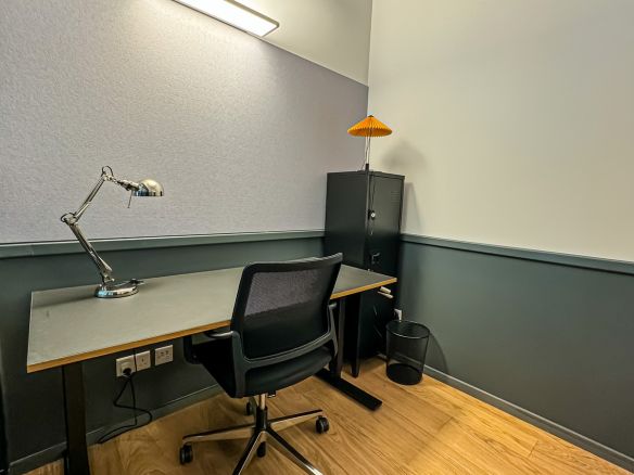 Top of the Range Serviced Office 2