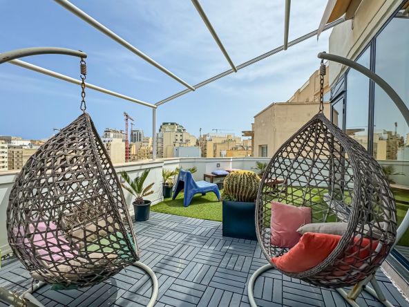 Penthouse Office Sliema