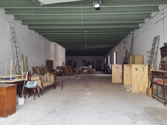 Stores for Rent in Paola