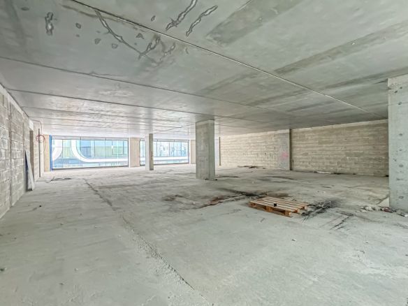 First Floor Office in Prime Location