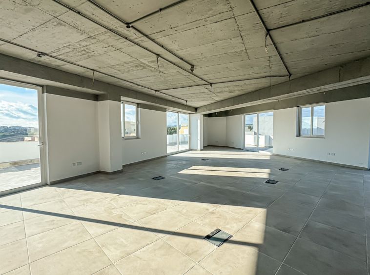 Rent Penthouse Attard Office