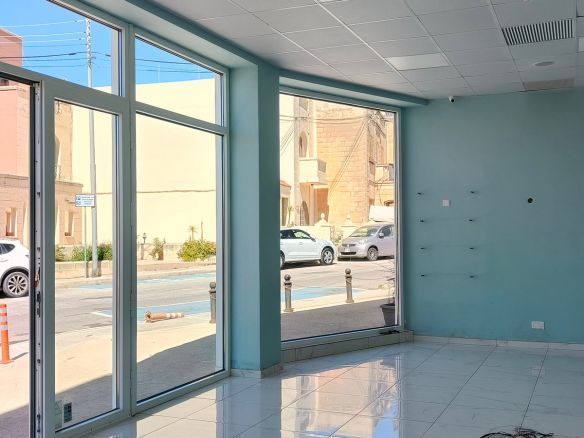 Naxxar Commercial Space Long Let