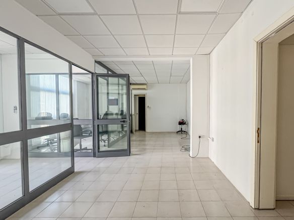 Office in Central Sliema To Let