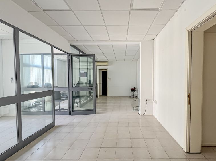 Office in Central Sliema To Let